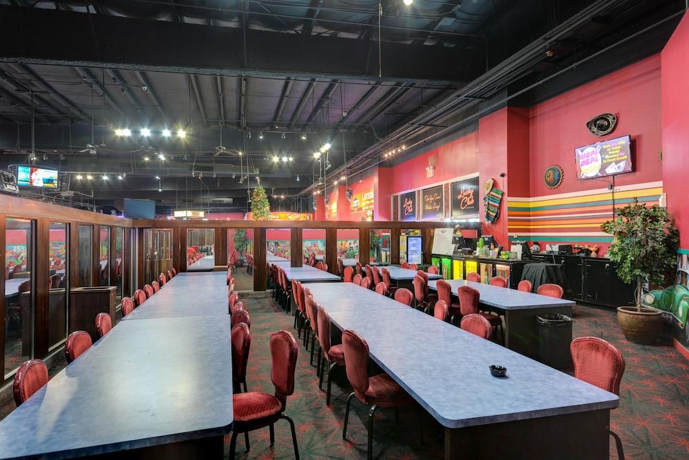 לאס וגאס Lucky Club Casino & Hotel מראה חיצוני תמונה